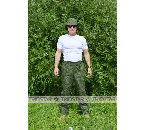 фото Брюки КМФ камуфляж с карманами (цвет зелёный пиксель)